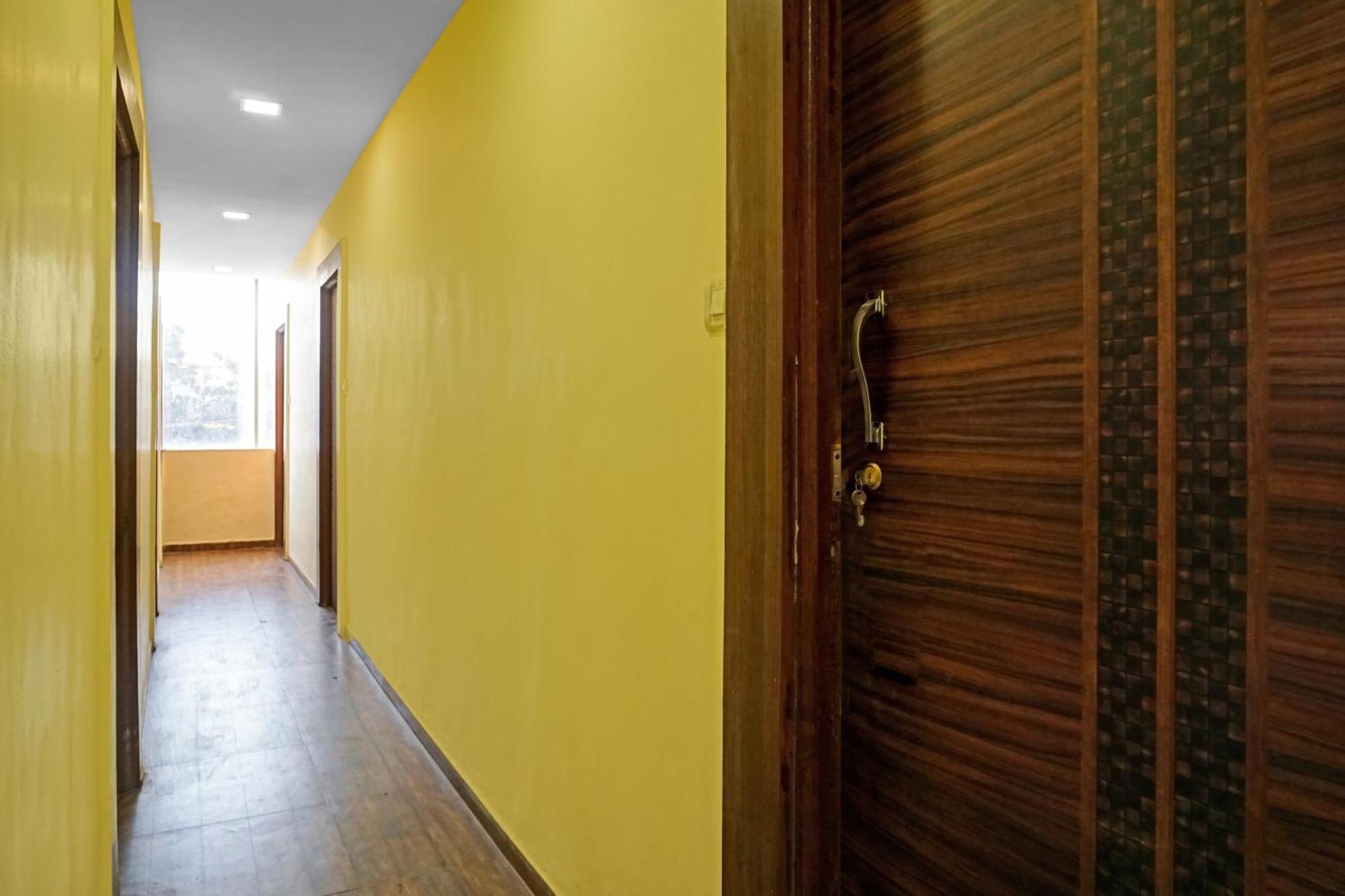 Hotel O 24K Inn Mundhwa Luaran gambar